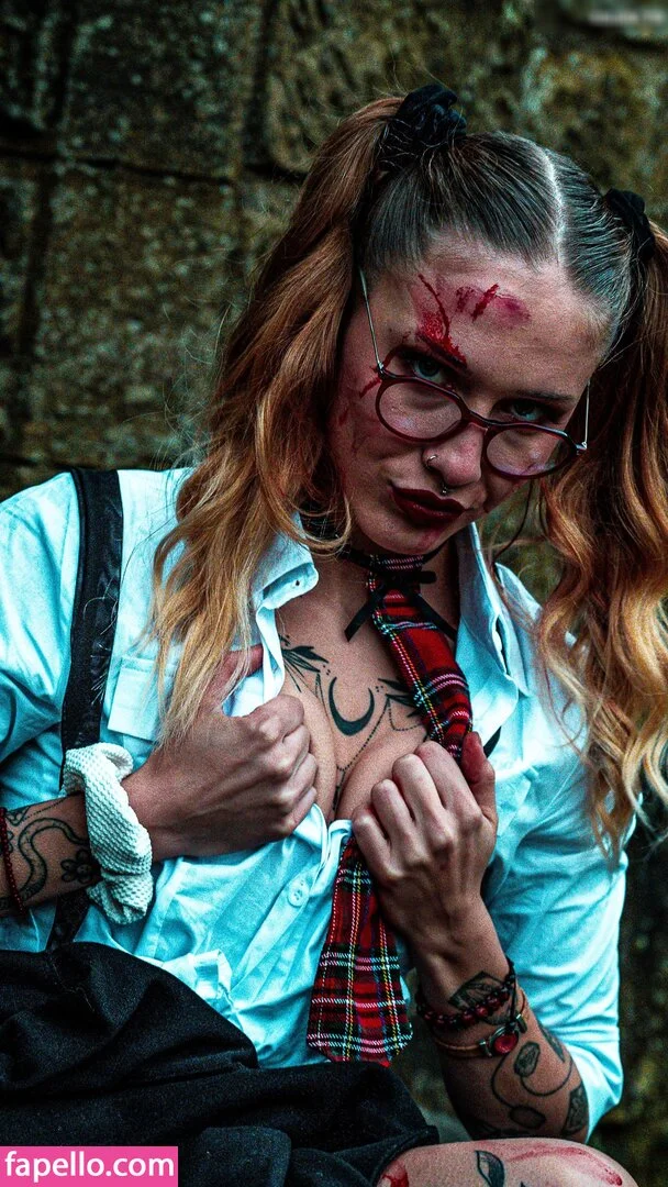 Lisaxptc Onlyfans Photo Gallery 