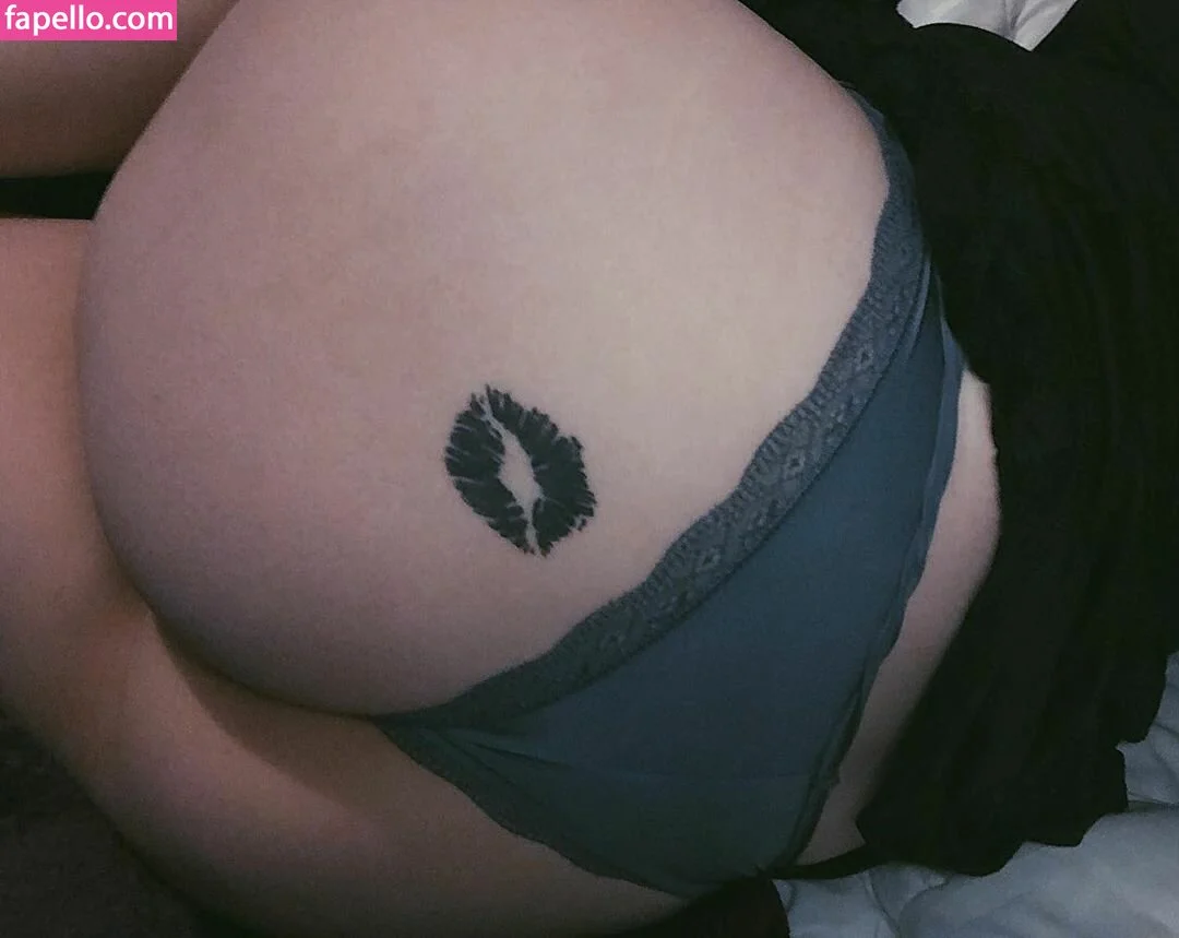 Emaliehall Onlyfans Photo Gallery 