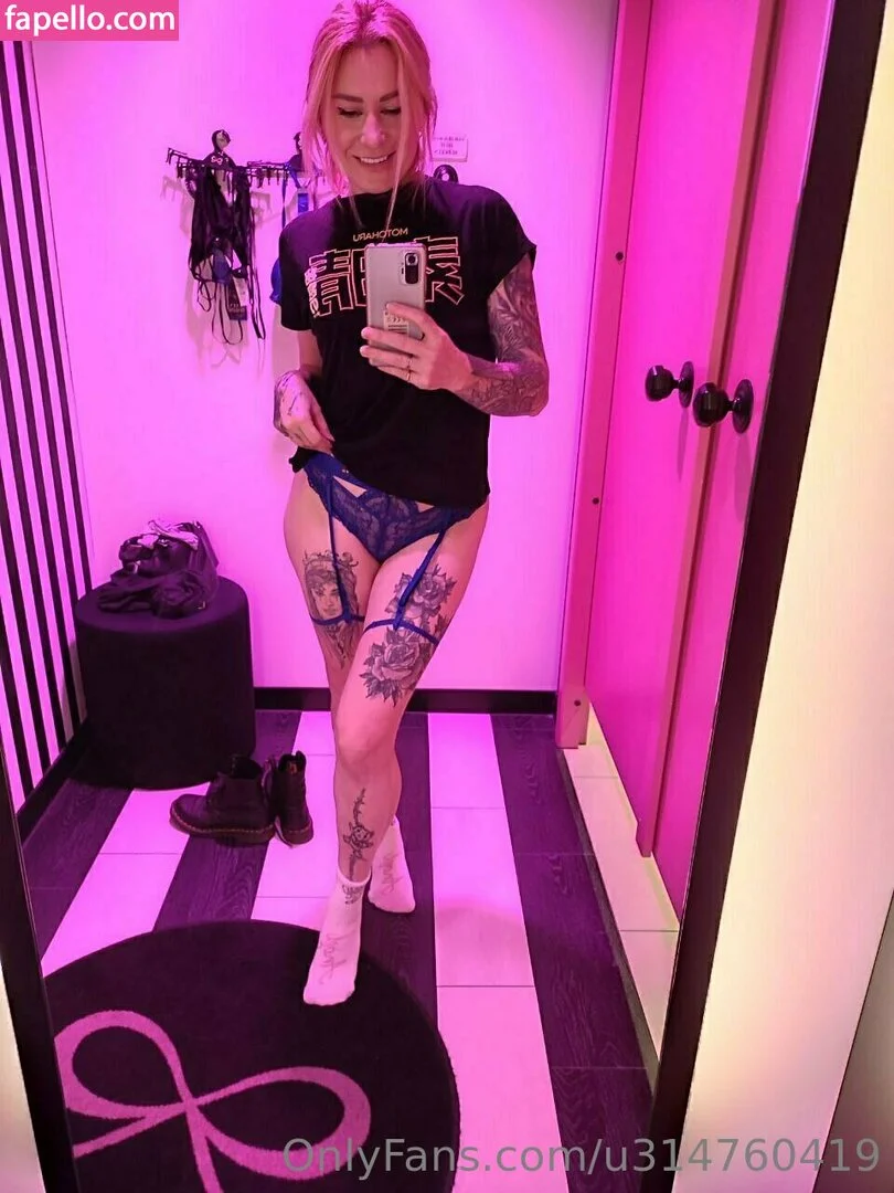 elisa_venus Onlyfans Photo Gallery 