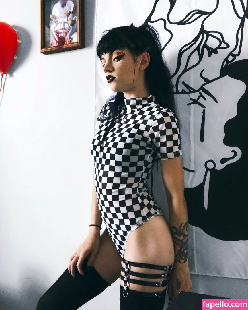 Gianna.Frankenstein Onlyfans Photo Gallery 