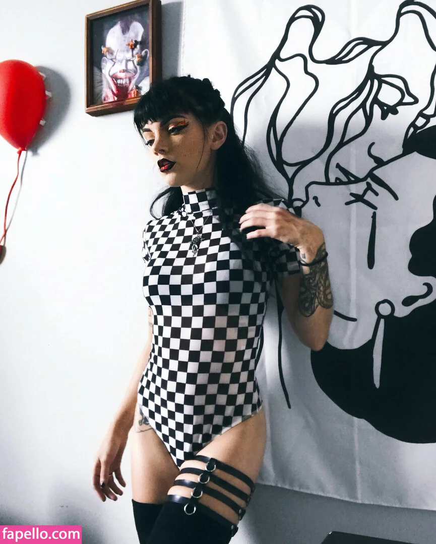 Gianna.Frankenstein Onlyfans Photo Gallery 