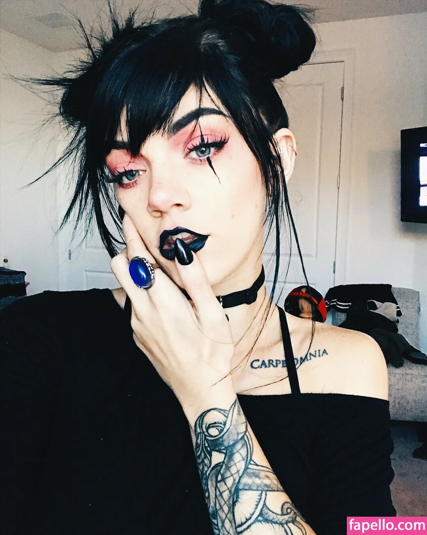 Gianna.Frankenstein Onlyfans Photo Gallery 