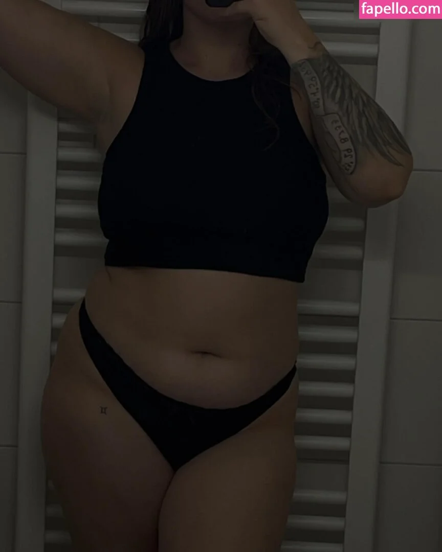 Sandy.Prehm Onlyfans Photo Gallery 