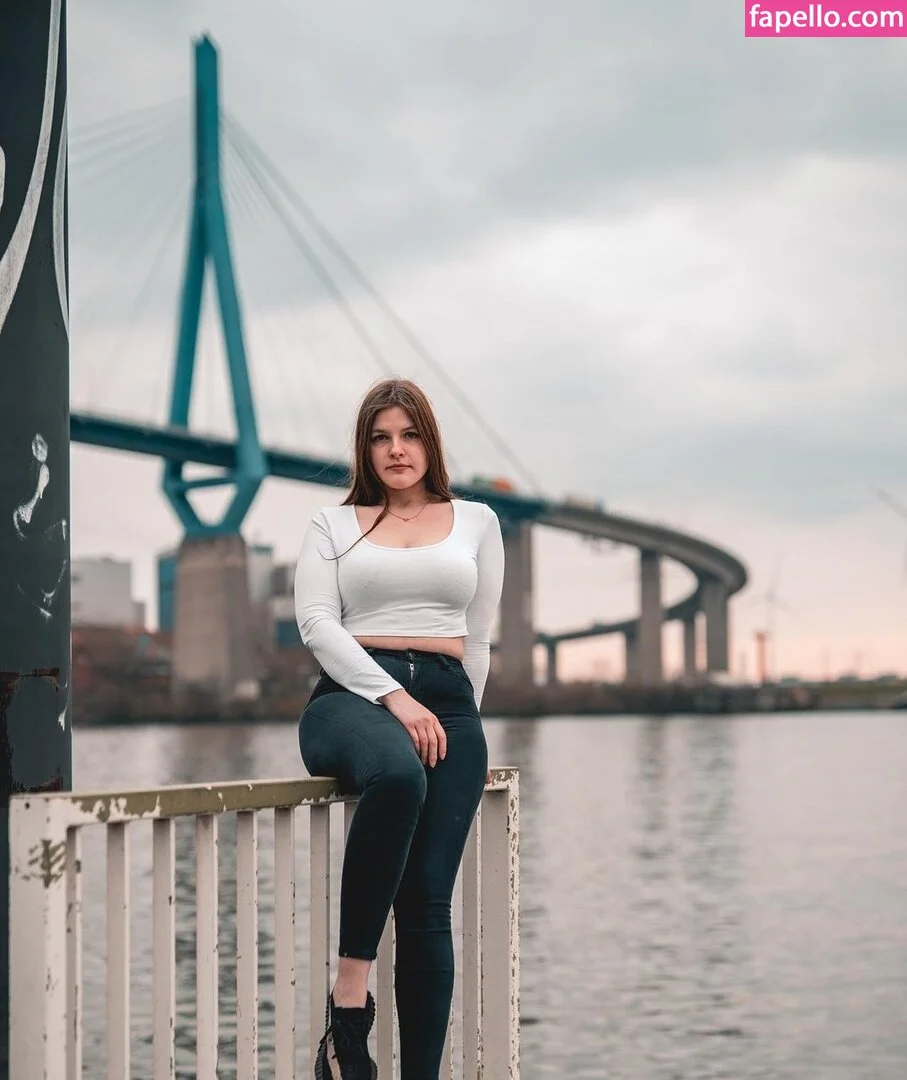 Sandy.Prehm Onlyfans Photo Gallery 