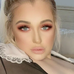 RachRyan Onlyfans Photo Gallery 