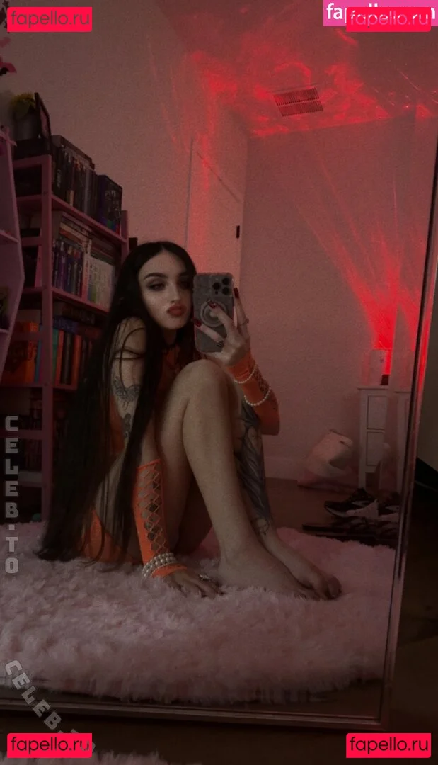 beebee Onlyfans Photo Gallery 