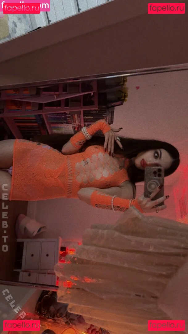 beebee Onlyfans Photo Gallery 