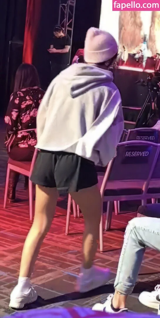 39daph Onlyfans Photo Gallery 