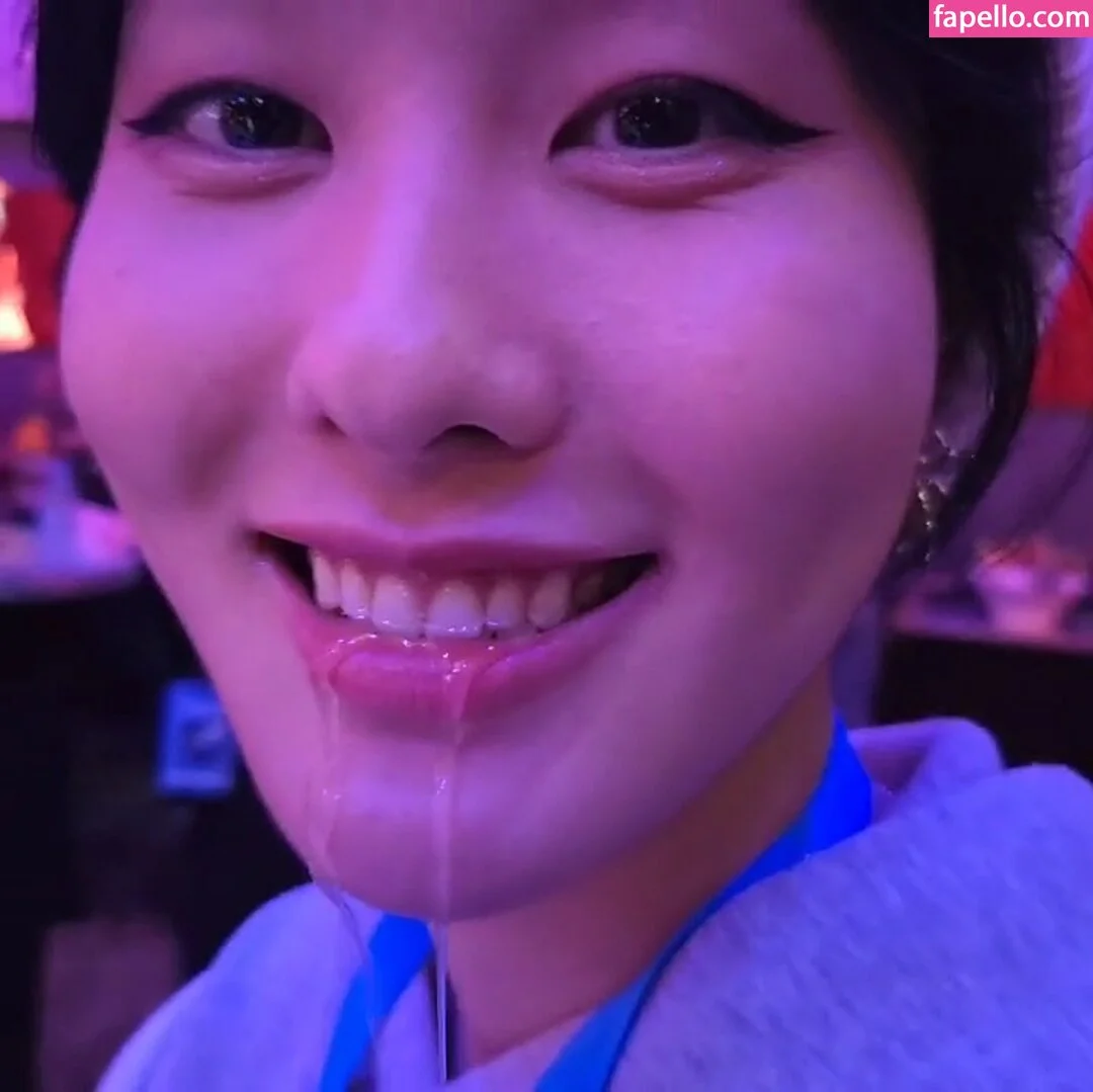 39daph Onlyfans Photo Gallery 