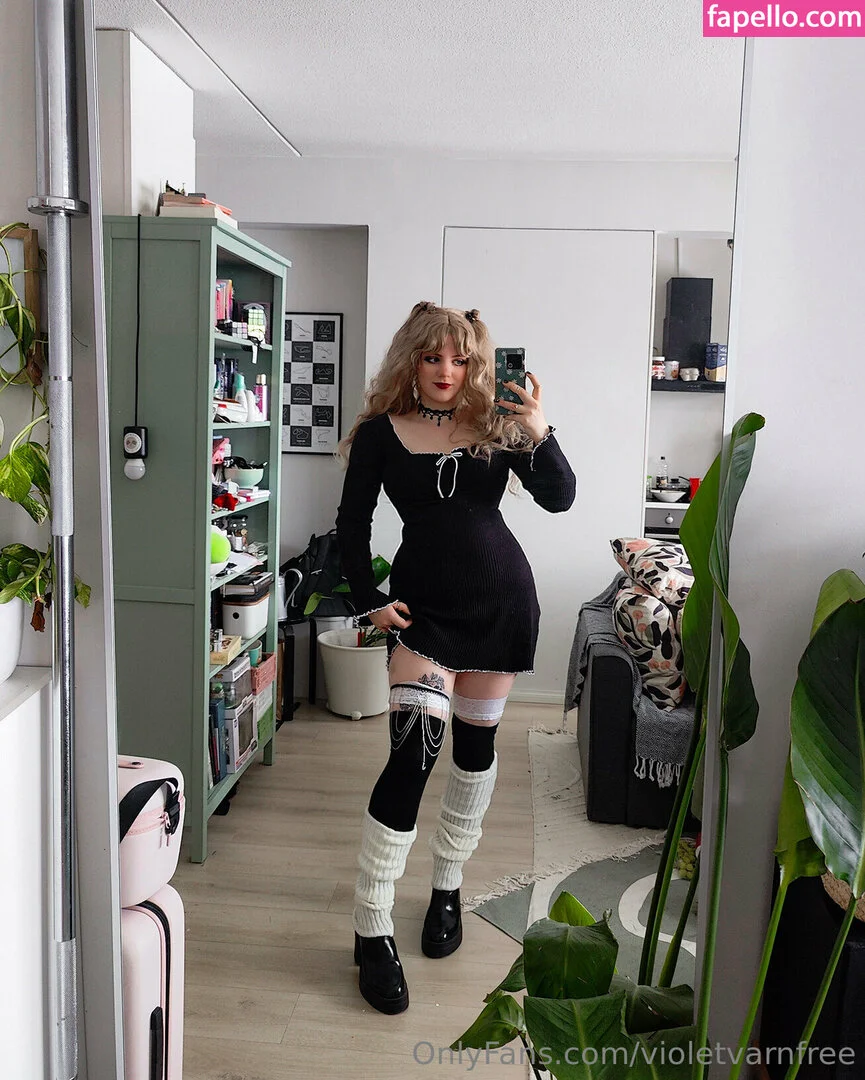 violetvarnfree Onlyfans Photo Gallery 