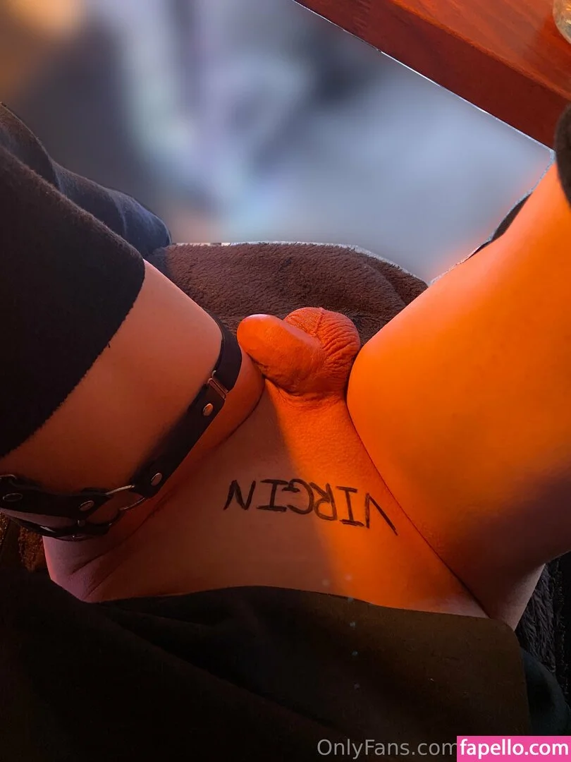 twinkidiot Onlyfans Photo Gallery 