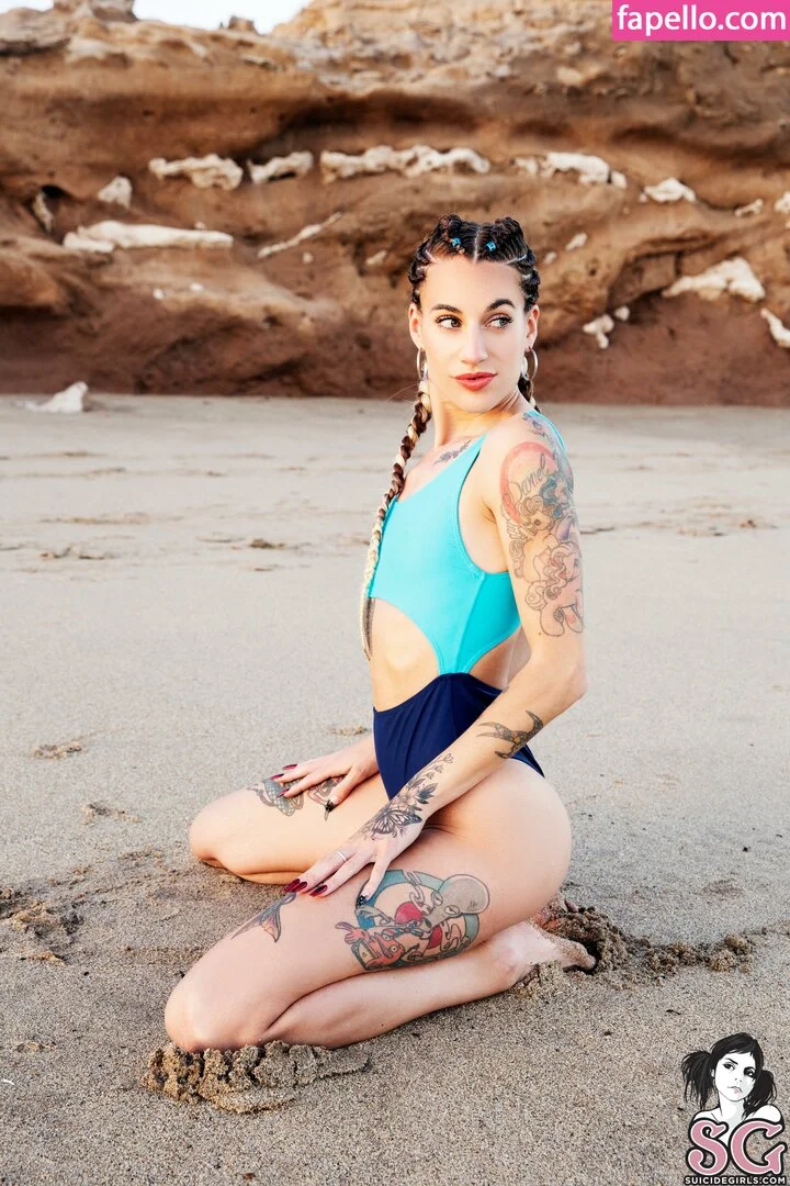 Kadito SG Onlyfans Photo Gallery 