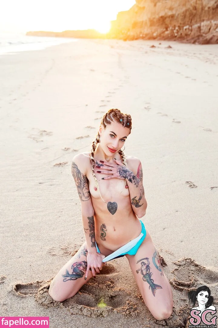 Kadito SG Onlyfans Photo Gallery 