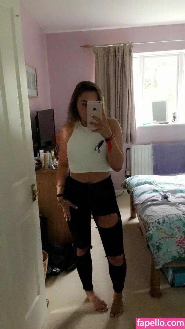 haryoungxo Onlyfans Photo Gallery 