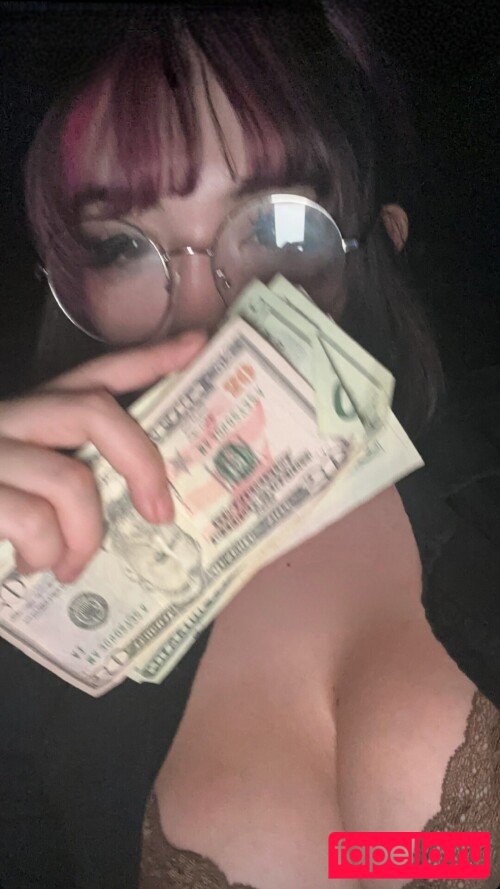 strawbarizz Onlyfans Photo Gallery 