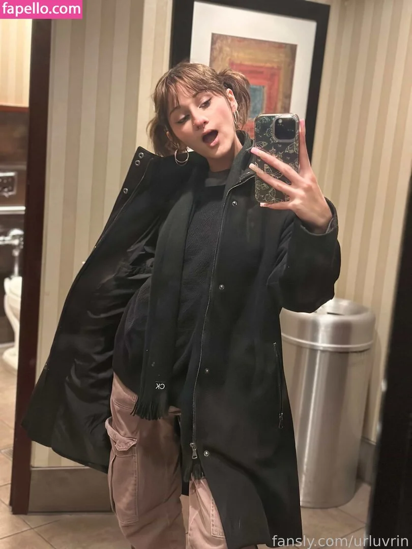 urluvrin Onlyfans Photo Gallery 