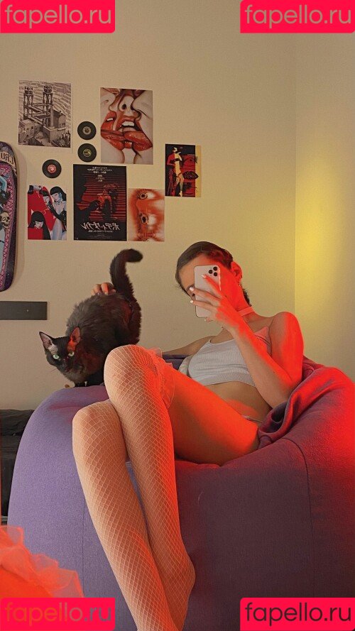 hareniks Onlyfans Photo Gallery 