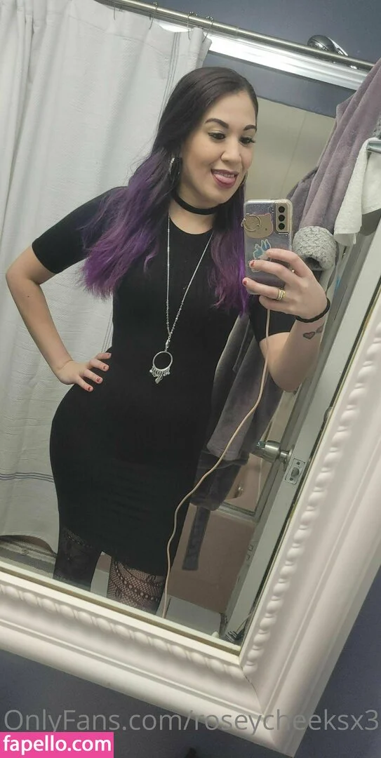 roseycheeksx3 Onlyfans Photo Gallery 