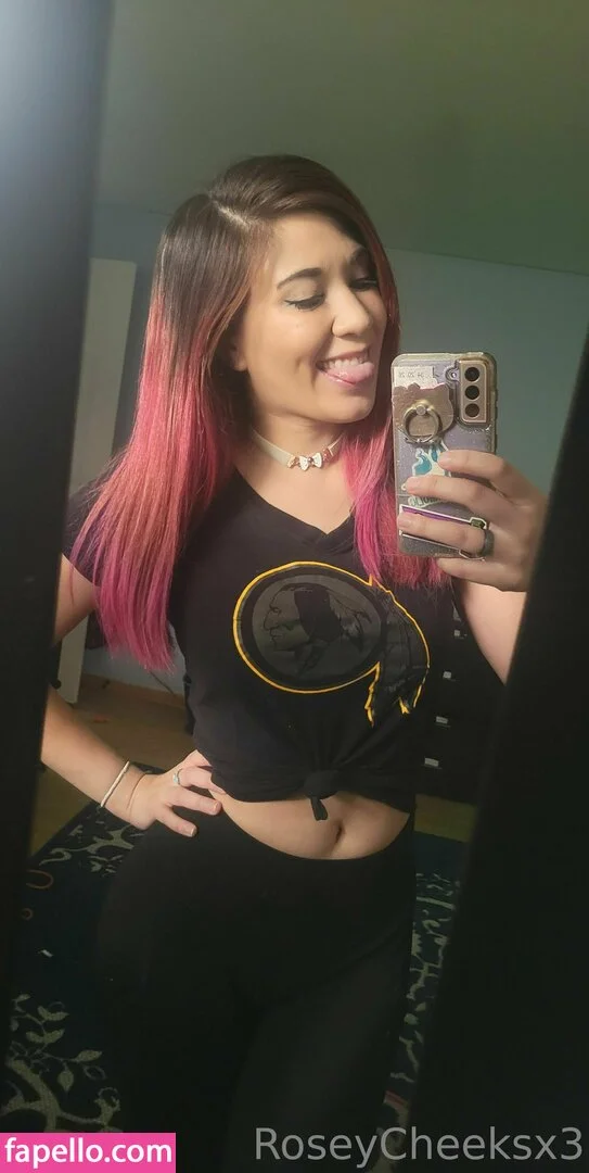 roseycheeksx3 Onlyfans Photo Gallery 