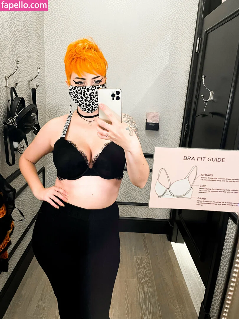 yoemilyreyfree Onlyfans Photo Gallery 