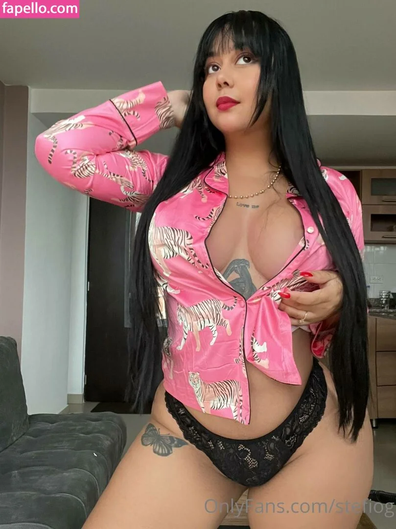 steph.paul Onlyfans Photo Gallery 