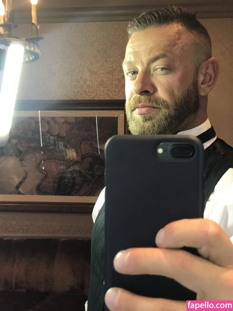 bradnewman Onlyfans Photo Gallery 