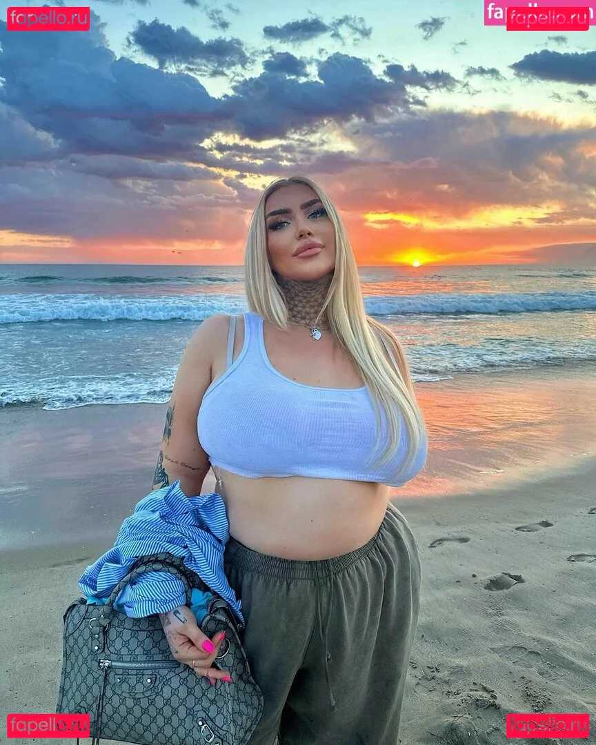 hotandselfish Onlyfans Photo Gallery 