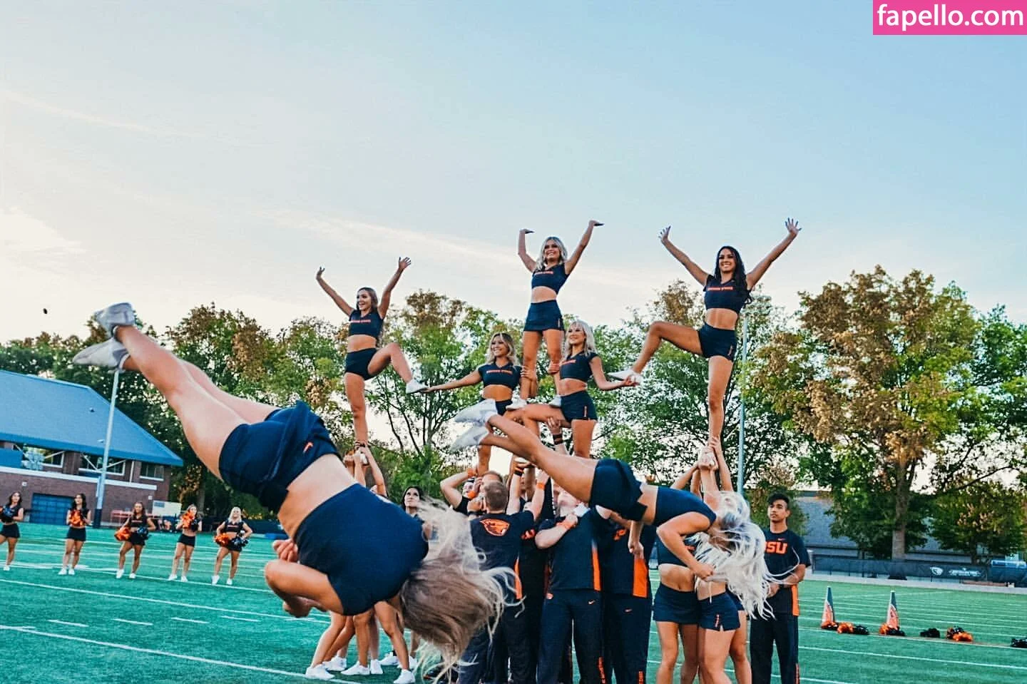 Taylor Johnson Cheer Onlyfans Photo Gallery 