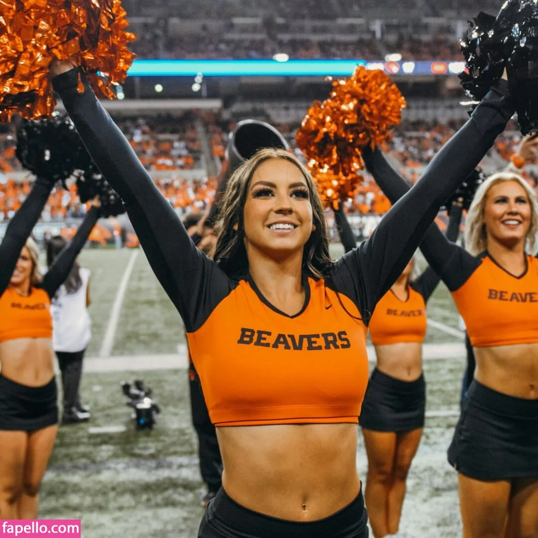 Taylor Johnson Cheer Onlyfans Photo Gallery 