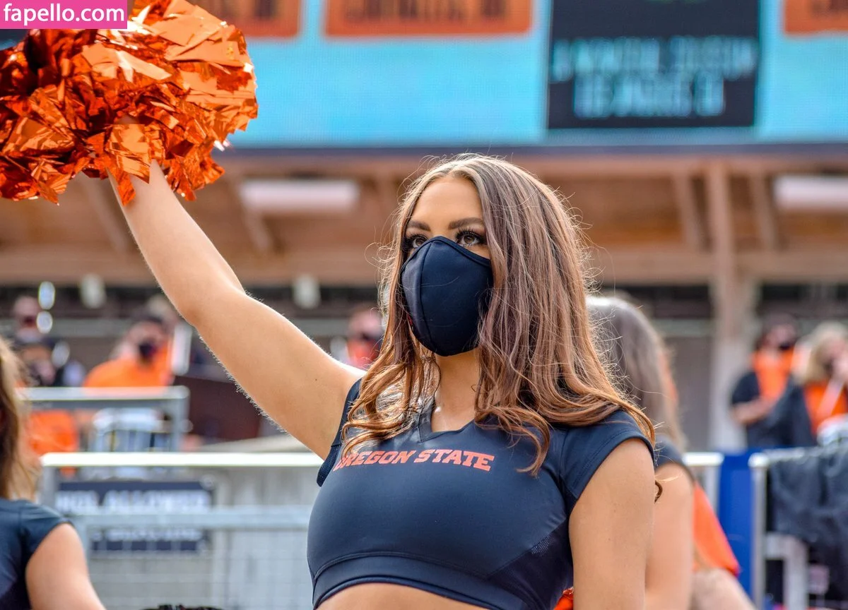 Taylor Johnson Cheer Onlyfans Photo Gallery 