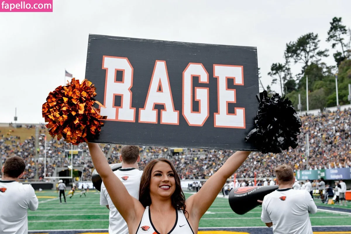 Taylor Johnson Cheer Onlyfans Photo Gallery 