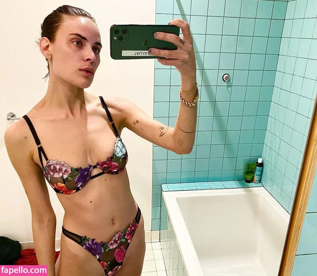 Tallulah Willis Onlyfans Photo Gallery 