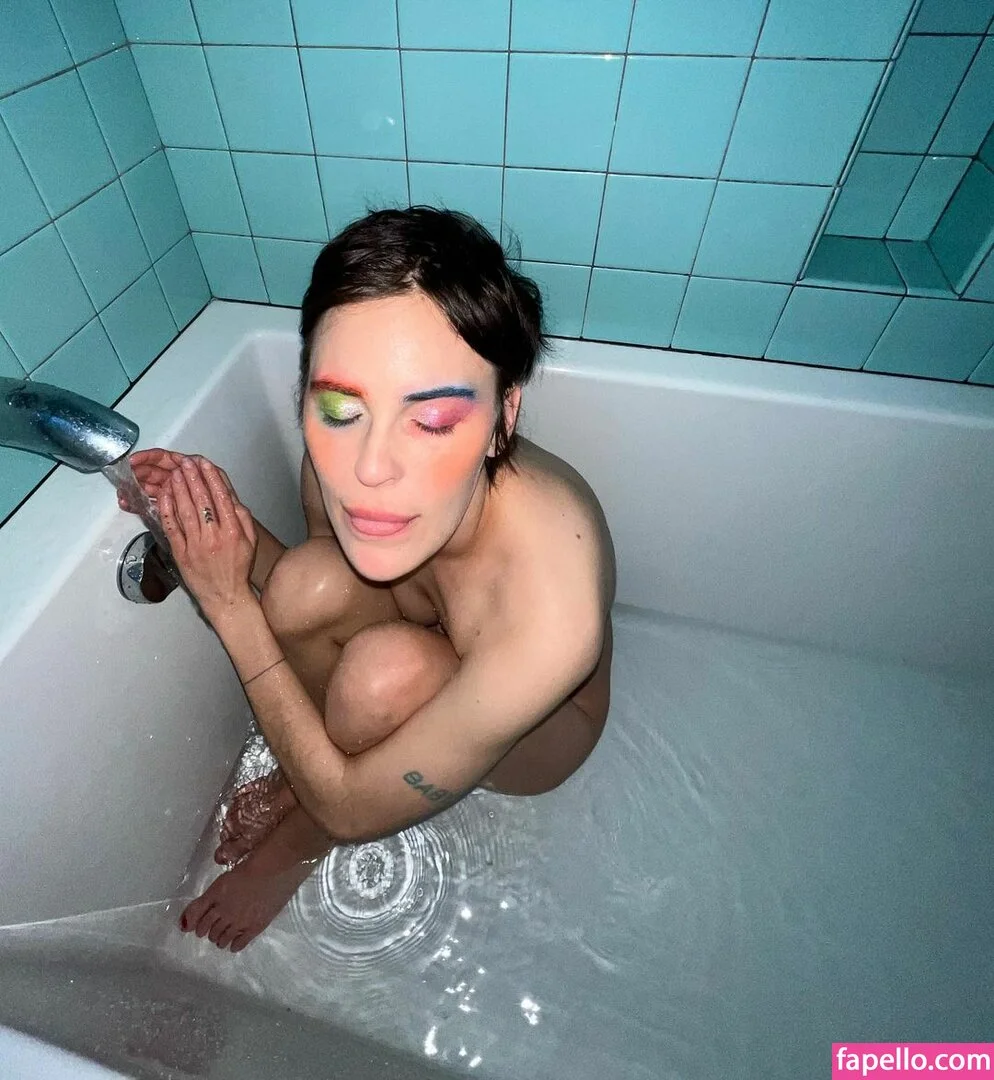 Tallulah Willis Onlyfans Photo Gallery 