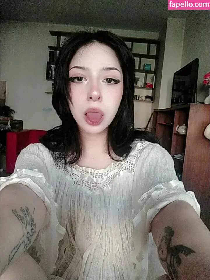 Aboutsoffy Onlyfans Photo Gallery 