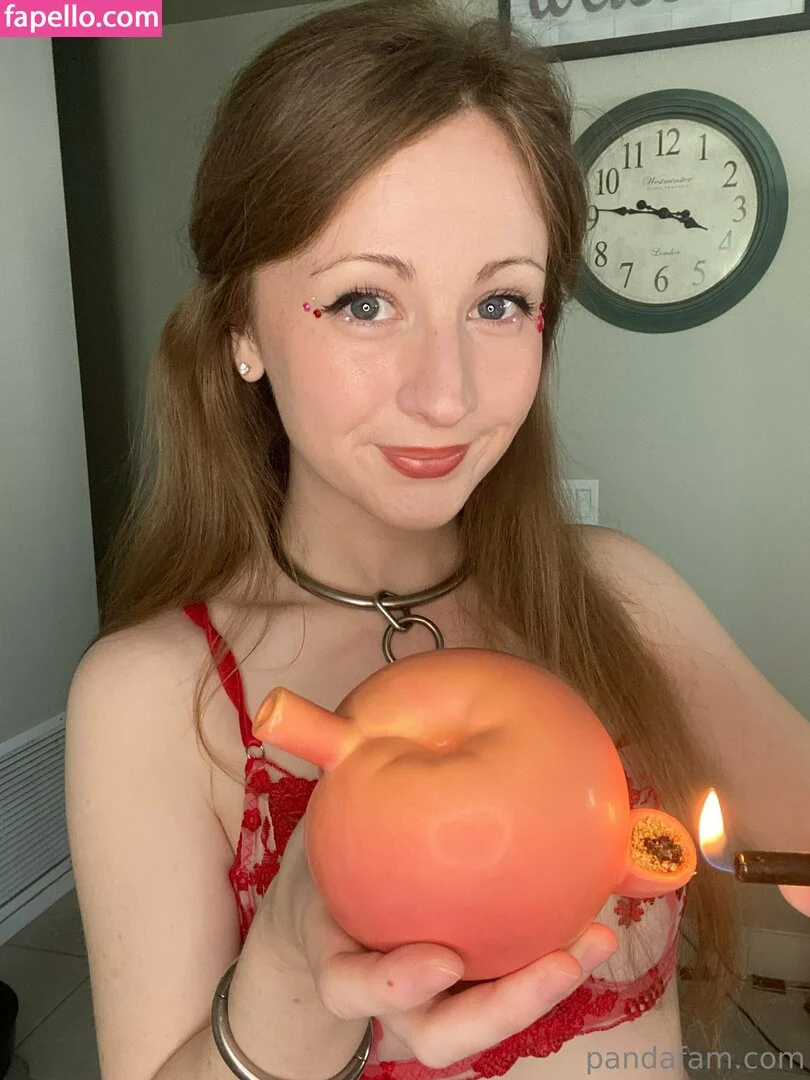 scarlettebun-e Onlyfans Photo Gallery 