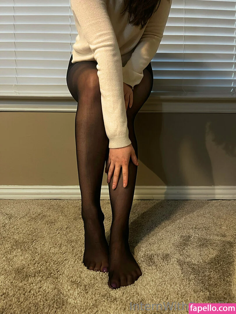 internwithbenefits Onlyfans Photo Gallery 