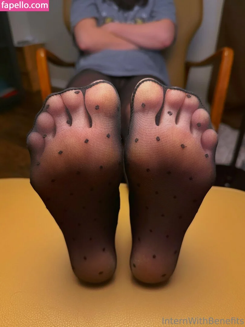 internwithbenefits Onlyfans Photo Gallery 