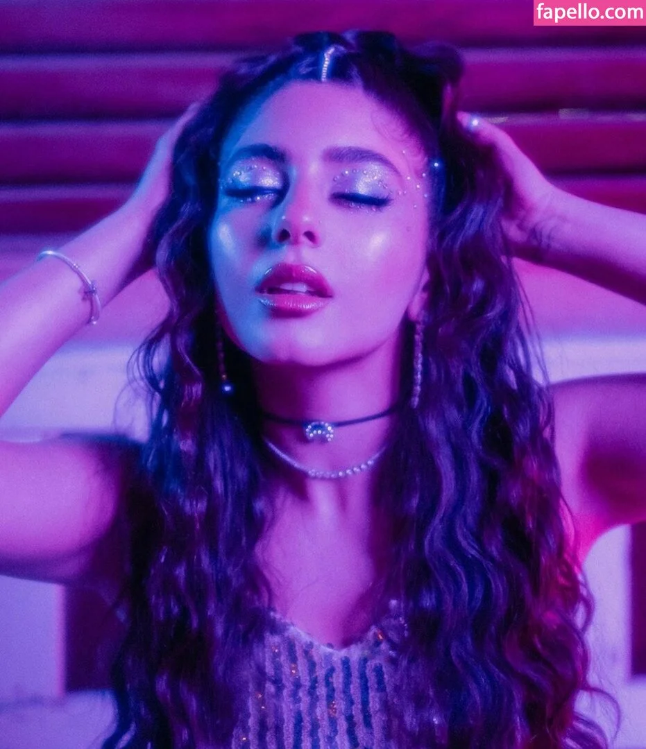 Mayan El Sayed Onlyfans Photo Gallery 