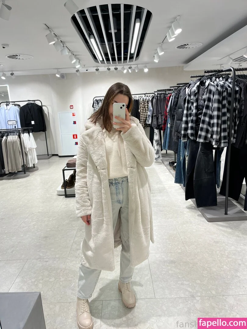 liafly Onlyfans Photo Gallery 