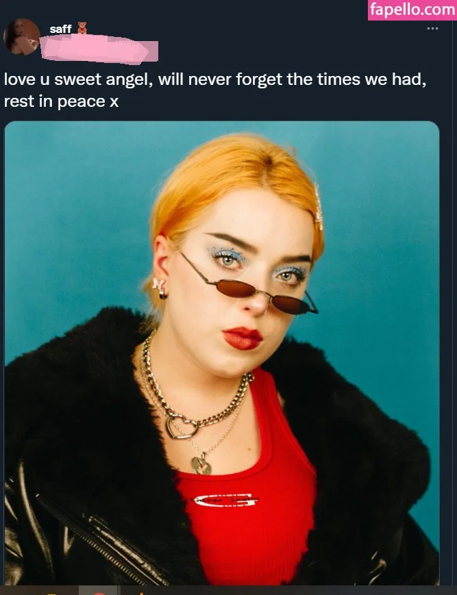 In2222dust Onlyfans Photo Gallery 