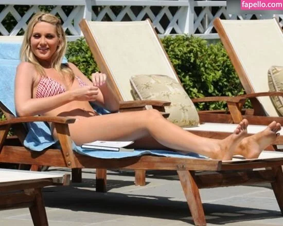Stephanie Pratt Onlyfans Photo Gallery 
