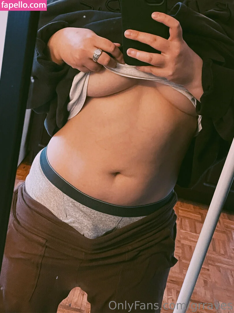 grraves Onlyfans Photo Gallery 