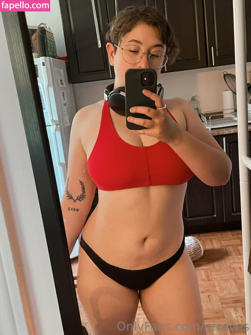 grraves Onlyfans Photo Gallery 