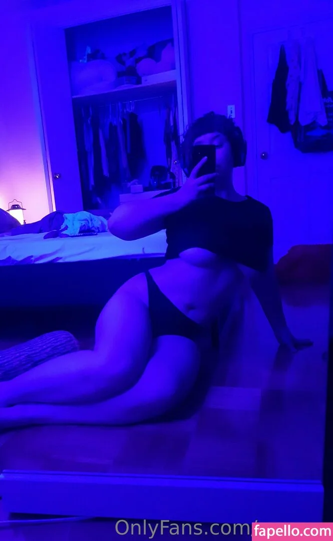 grraves Onlyfans Photo Gallery 