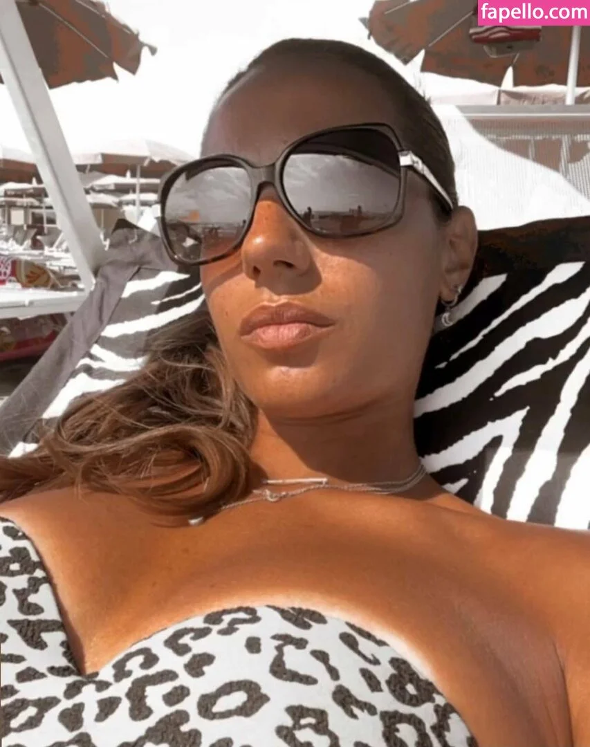 Luxuryslut Onlyfans Photo Gallery 