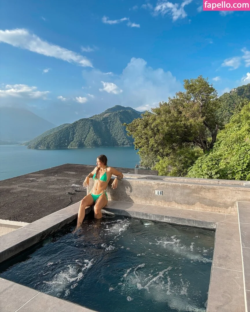 chachoux22 Onlyfans Photo Gallery 