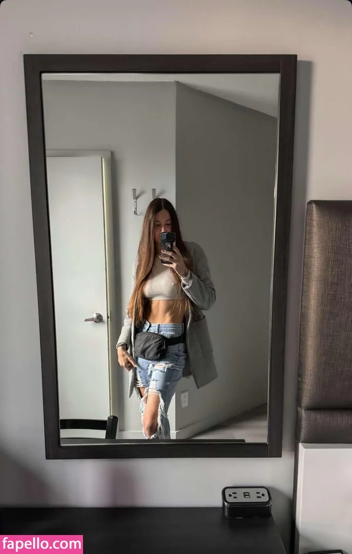 chachoux22 Onlyfans Photo Gallery 