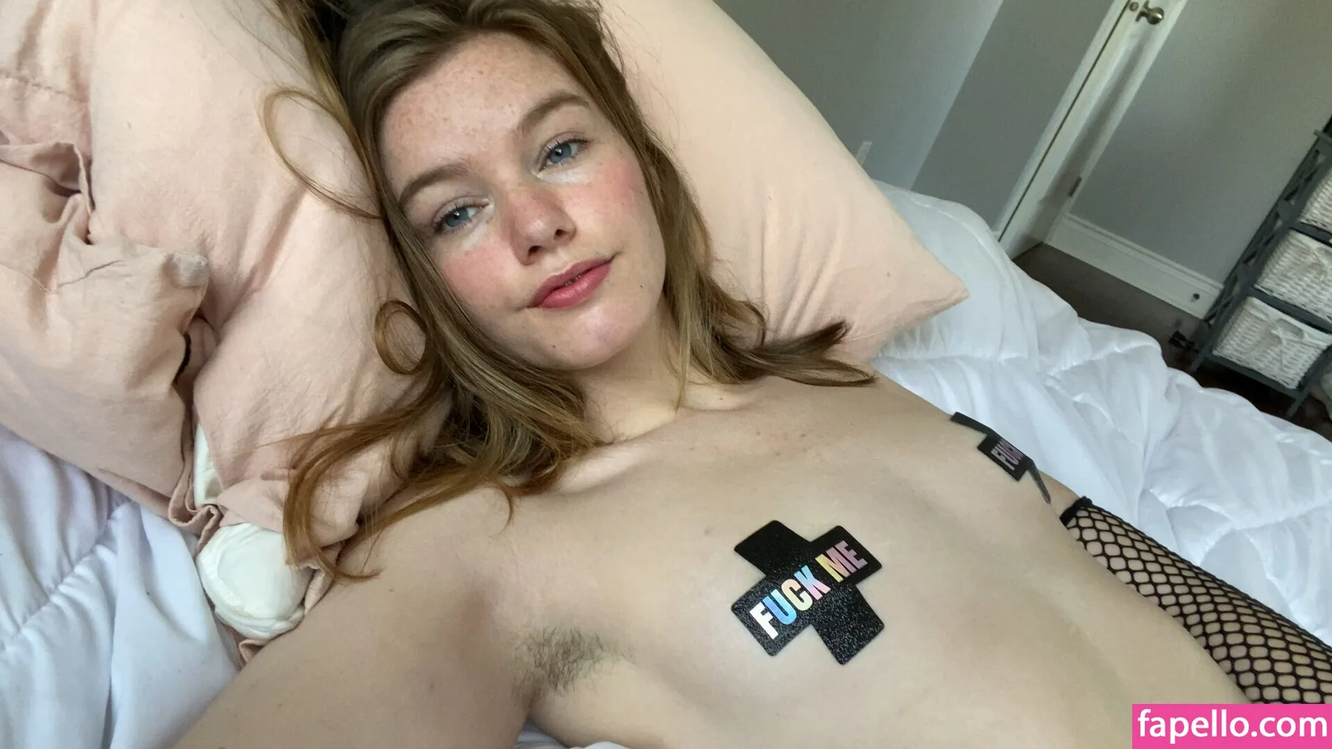 Cutegirrafe Onlyfans Photo Gallery 