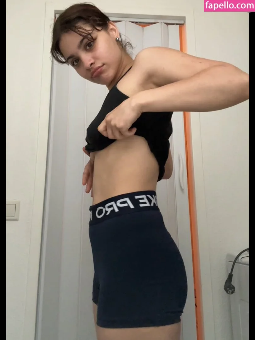 Yasmin Bal Onlyfans Photo Gallery 