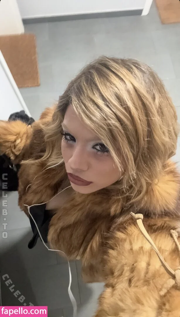 Yasmin Bal Onlyfans Photo Gallery 